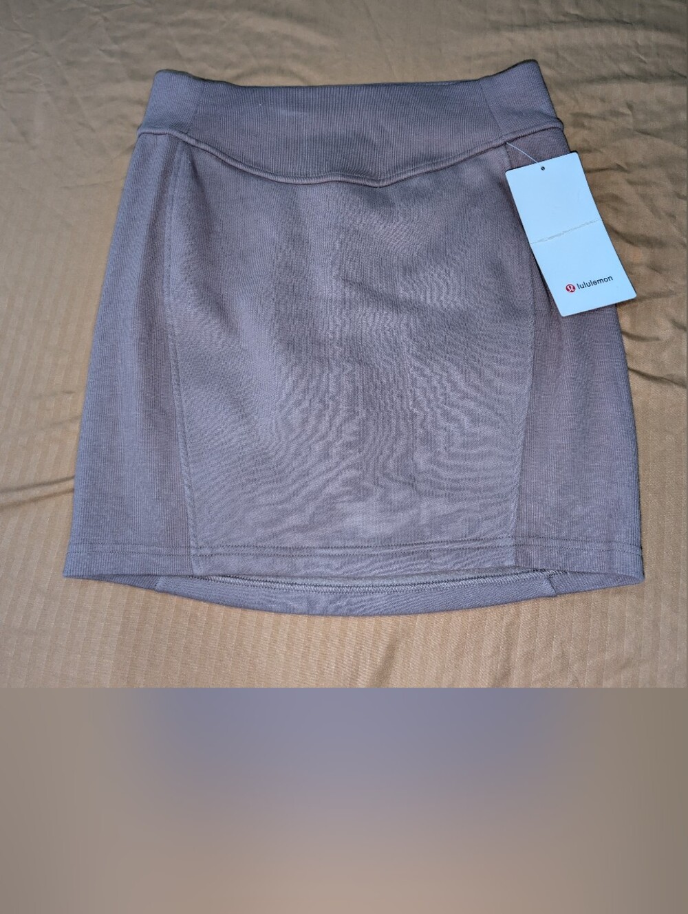 Lululemon Scuba High-Rise Mini Skirt Sz. small
